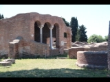 06230 ostia - regio iii - insula vi - domus del ninfeo (iii,vi,1-3) - raum (d) - bli ri suedwesten.jpg